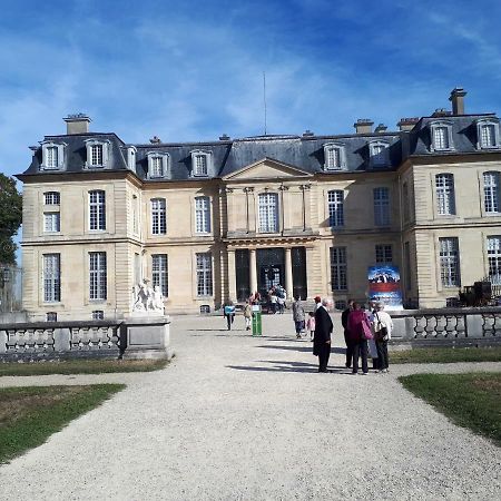Residence Le Chateau Champs-Sur-Marne Ngoại thất bức ảnh