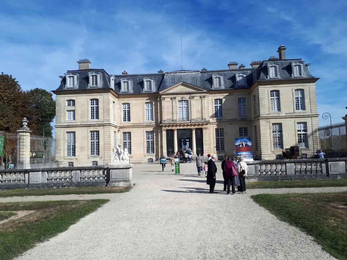 Residence Le Chateau Champs-Sur-Marne Ngoại thất bức ảnh